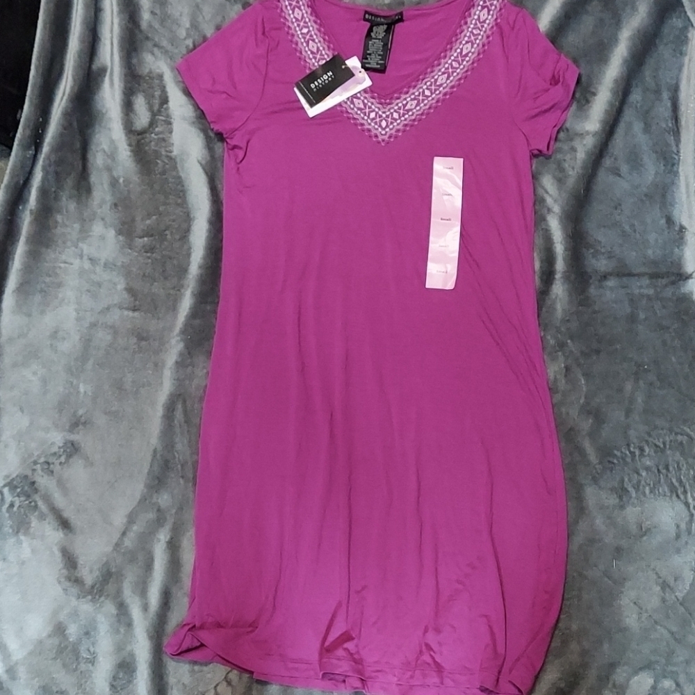 Design History Dress Size Small